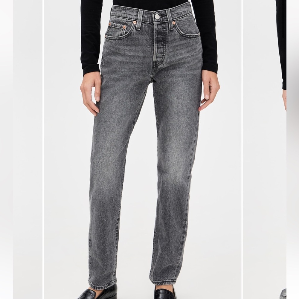 Levi's Women's Gray Straight Leg Jeans